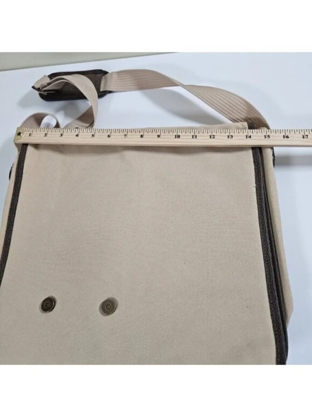 Kanata Sport Crossbody Messenger Bag Beige Canvas Pockets Shoulder Strap FLAW